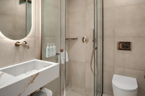 Wyndham Residences Piraeus Marina Zeas