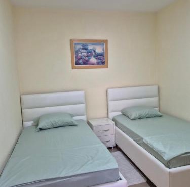 Apartament Pogradec 50m to Lake in Pogradec
