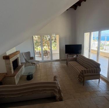 Villa - Porta Rossa in Yéfira