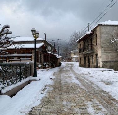 Πύργος Σωτήρη Χαραλάμπη in Zarouchla