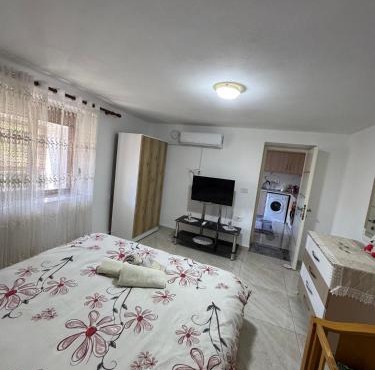 Vila Ansi Klean in Udënisht