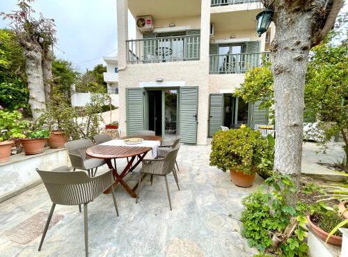 Grandma's House in Agia Marina Aegina