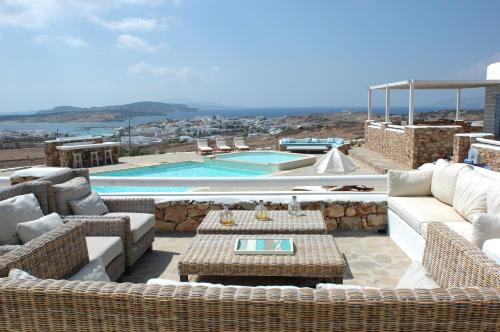 Villa St' Astra in Koufonisia
