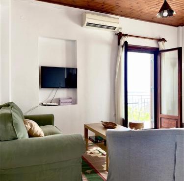 Mitzelitsa Guest House - Stunning Sea View Retreat - Amaliapoli - Balcony - 2-4 Guests in Amaliapoli