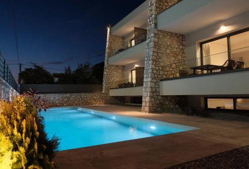 Almondo Suites in Amigdhaleón