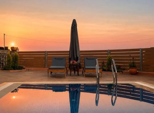 Villa Maria Christina with Private Pool in Crete in Skoúrvoula