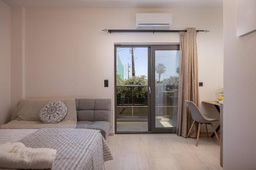 Mayom Luxury Studios in Amoudara Herakliou