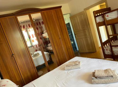 Mekli Guesthouse in Shën Ded Gjoni