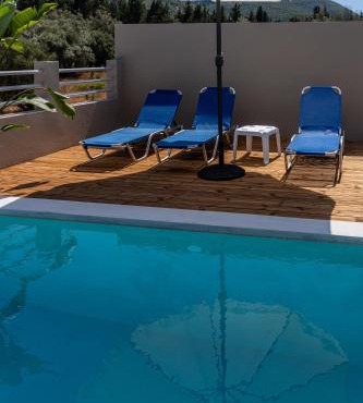 Tsoutsis Villas