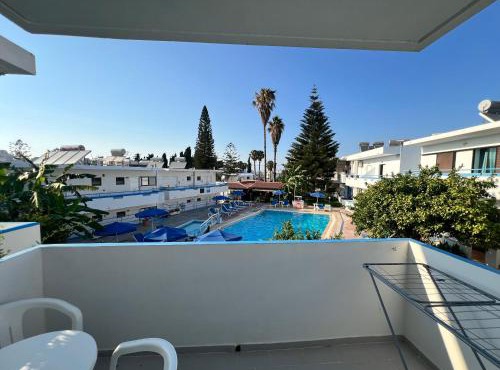 Yiannis Apartments and Studios
