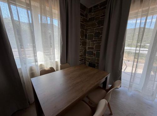 ANEMÉLIA stone suites - Sea & Mountain View in Pangaio