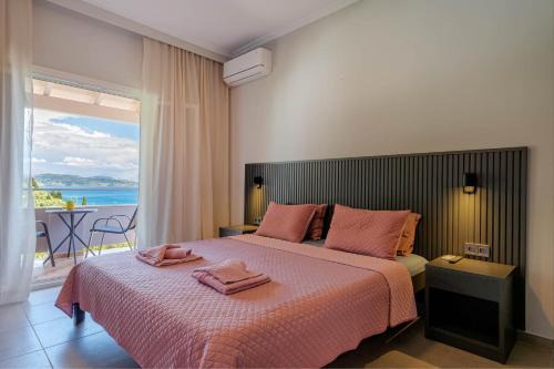 Kaminaki Seaview Apartments