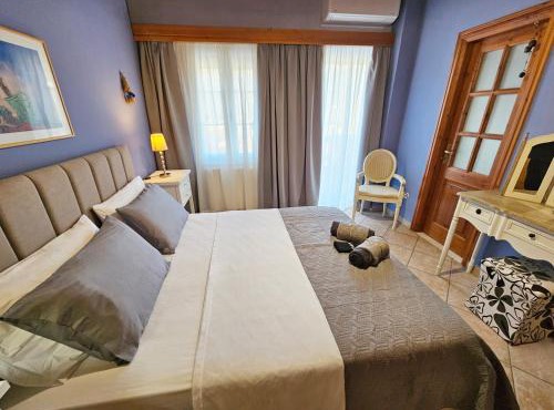 Captain's Loft Villa in Marathokampos