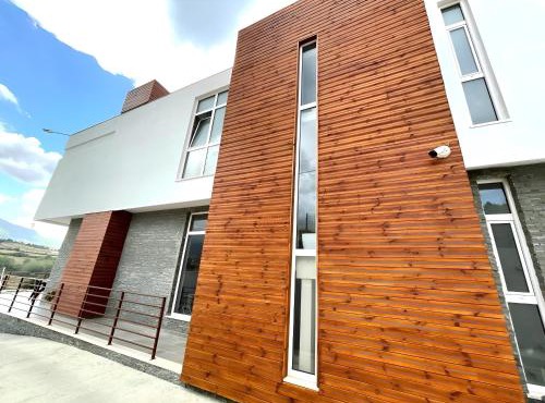 Farka Lake Luxury Villa in Tirana