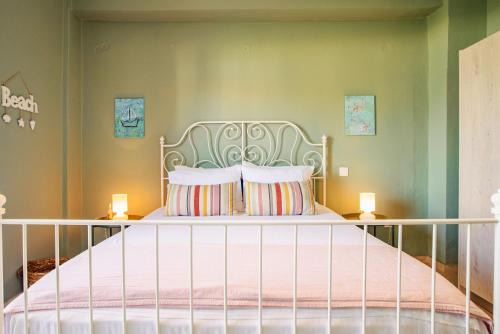 Thalassa Apartments & Studios