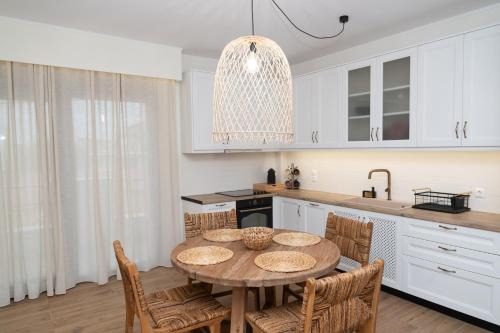 Maelia Samos Apartment in Ríva