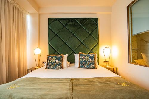 Golden Rooms