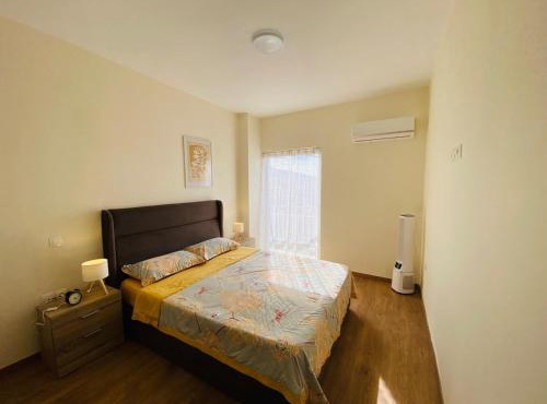 Wonderful Garden #1, 120 sqm with a large terrace, 3 bedrooms, comfortable, quiet, and upscale neighborhood, close to the subway, free parking, 15 minutes direct to Athens Airport in Athens