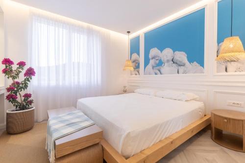 Swan Lake Luxury Apartment in Pogradec