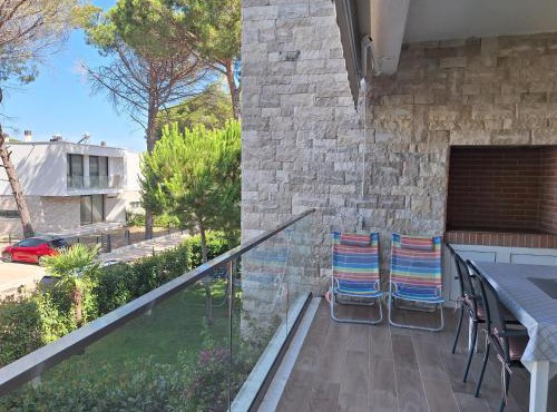 Modern 1BR Apartment San Pietro Resort in Mullini i Danit