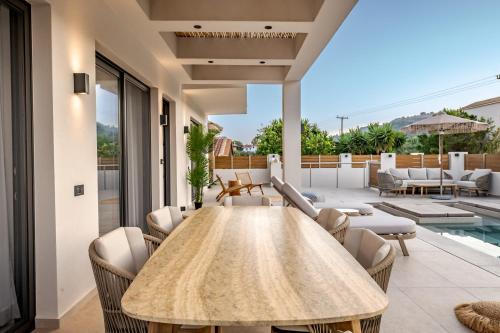 Anar Luxury Villas