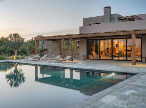 Beachfront Villa Oneiro with Sea Views