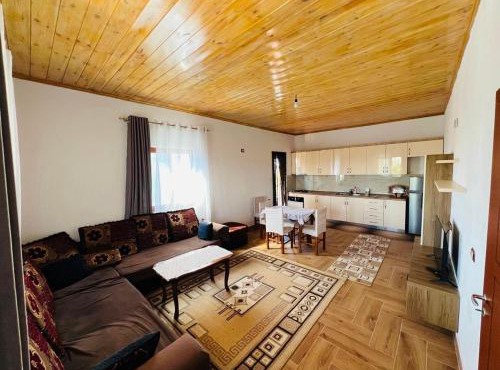 Bert-House close to the sea in Lezhë