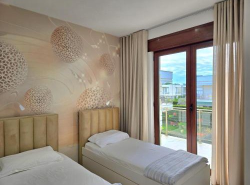Modern Villas at Perla Resort in Draç