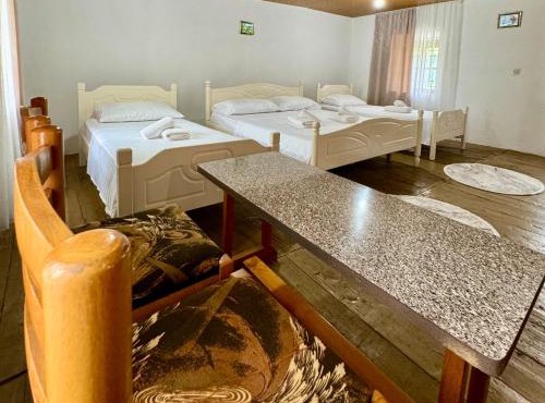 Guest House Noku in Koman