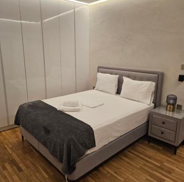 Elektra's Apartment#2, 1ος, διαμέρισμα στο κέντρο της Λάρισας με δωρεάν Parking και Πρωΐνό in Larisa
