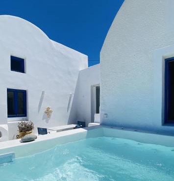 Sunset Pyrgos