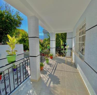 Villa Ceno in Berat