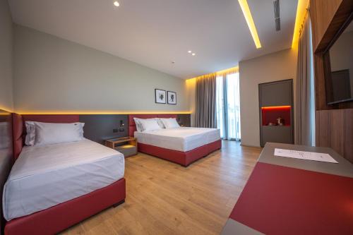 Fiore Hotel in Kavajë